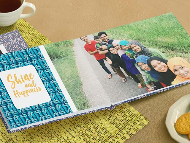 Photo Books, Photo Prints & Gifts | Free Shipping Nationwide